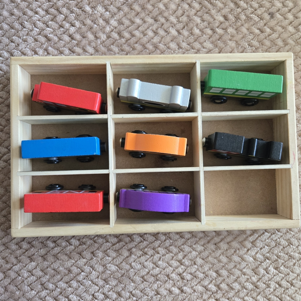 Melissa & Doug Wooden Train Cars - Multicolor - Picture 7 of 8